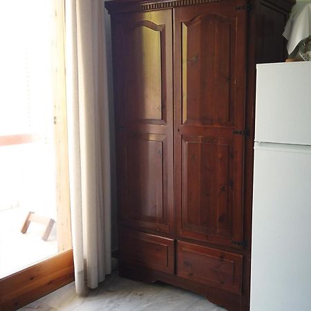 Fistiki Rooms Agia Marina  Zewnętrze zdjęcie