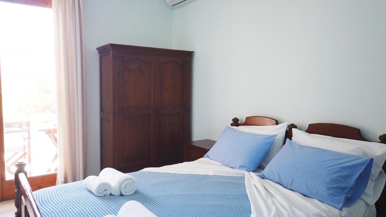 Fistiki Rooms Agia Marina  Zewnętrze zdjęcie